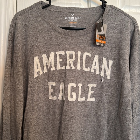 American Eagle long sleeve active flex gray Tshirt NWT L - Picture 2 of 7